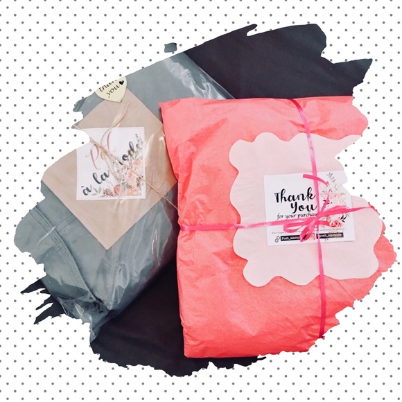 Welcome to my closet! - Picture 3 of 7